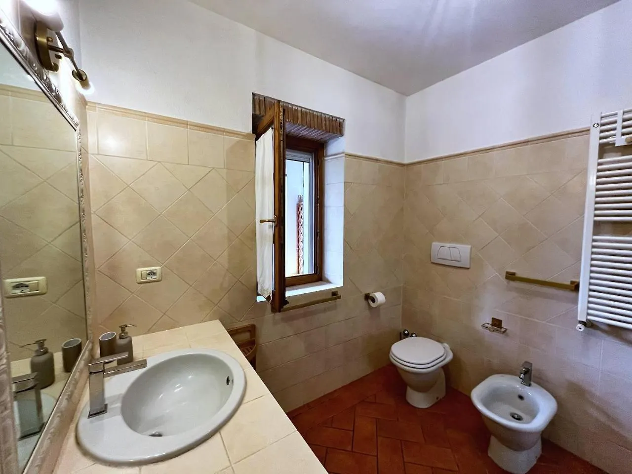 Apartment Casa Del Mare - Oasi Verde A Soli 100M Dal Mare! Marciana Marina  Italy